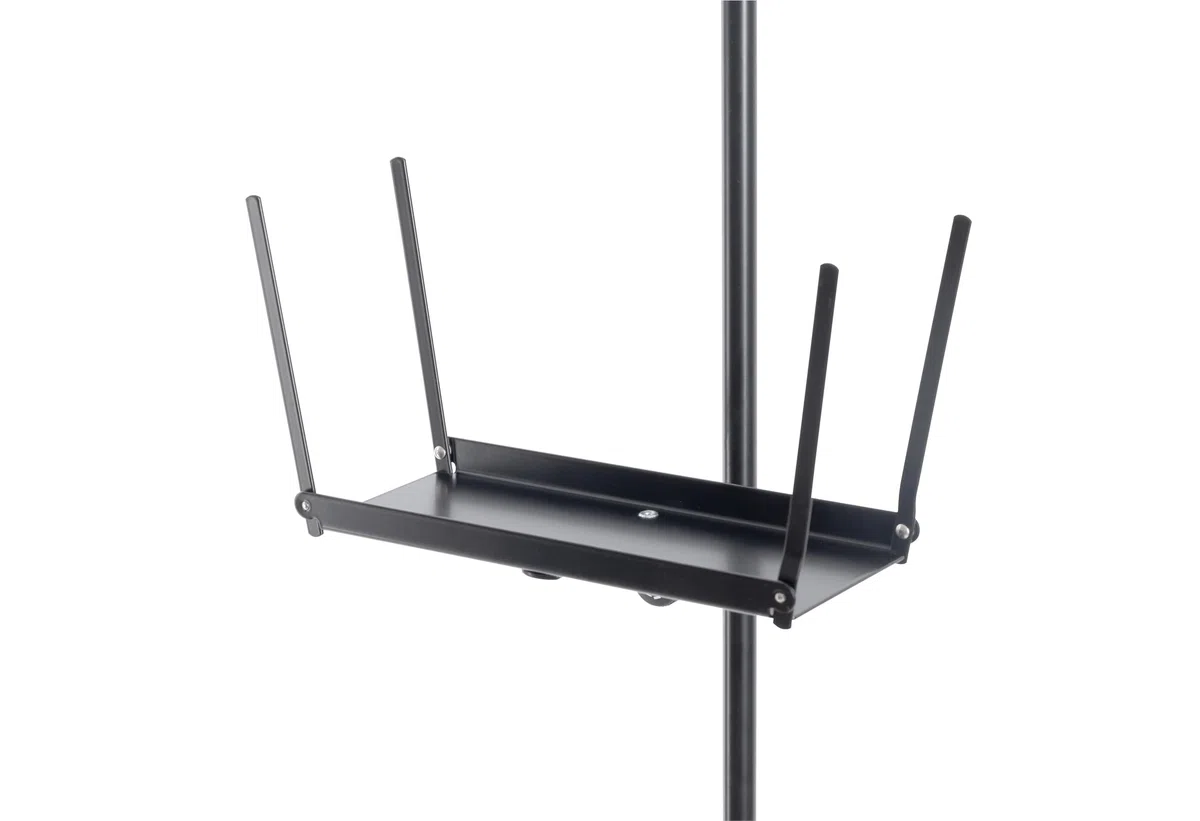 K&M 13105 Notenablage Schwarz Aluminium mit 9 cm x 24 cm Fläche mit 4 klappbaren Streben - klemmbar an Rohre bis ø 3 cm