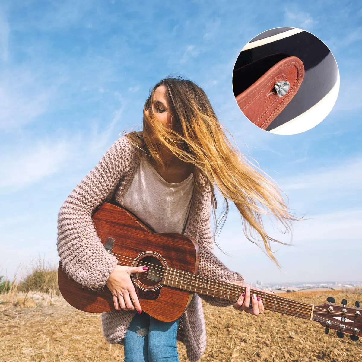 Giantree 4 Stück Gitarrengurtknöpfe, Metall Gitarrengurt Endknopf mit Befestigungsschrauben und Gummi Kissen Gurtschlösser für Klassische Elektrische Akustik Gitarre Bass Ukulele (Silber)