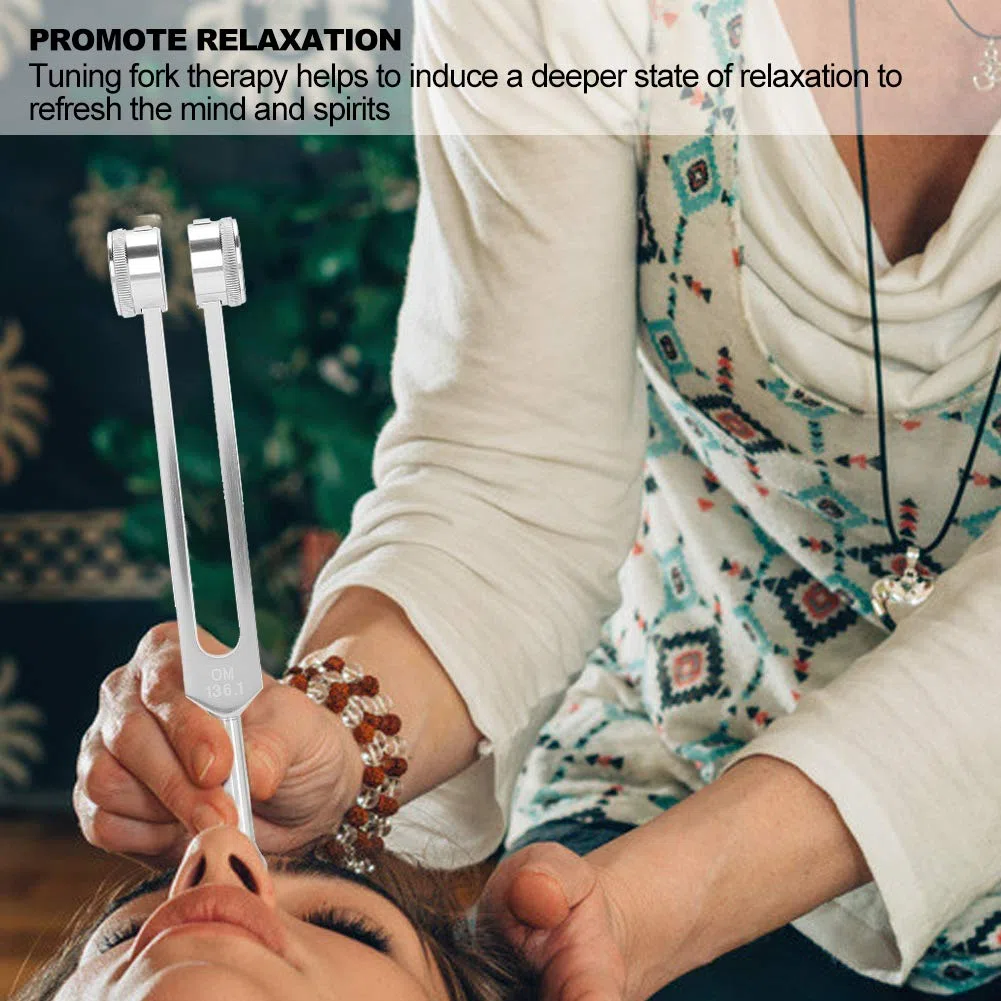 Stimmgabeln mit festen Gewichten, Stimmgabel, Heilstimmgabel OM136.1 Yoga-Stimmgabel aus Aluminiumlegierung Klangheilungstherapie Stimmgabel mit Hammer