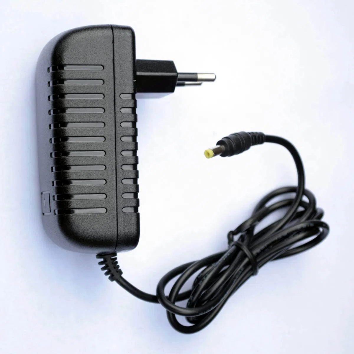 MyVolts 18V EU-Netzteil kompatibel mit Behringer Xenyx 802S Mixer