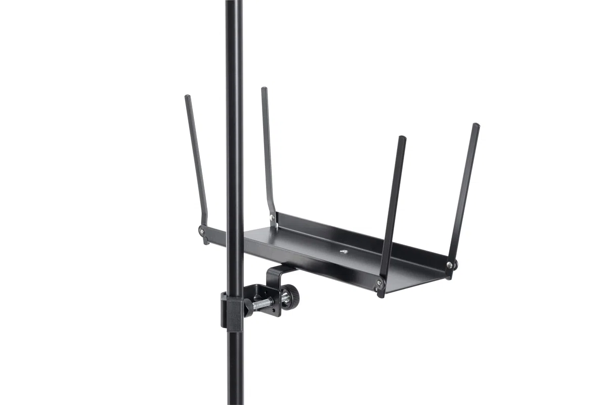 K&M 13105 Notenablage Schwarz Aluminium mit 9 cm x 24 cm Fläche mit 4 klappbaren Streben - klemmbar an Rohre bis ø 3 cm